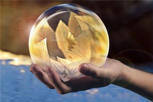 天然水晶球はどうやって風水を改善するのか