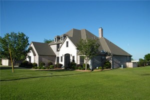 小屋が大屋の上に建てられると必ず誰かが泣く
