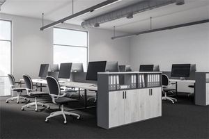 オフィスビルの各階の廊下の位置が一致しないとどのような問題が生じるか